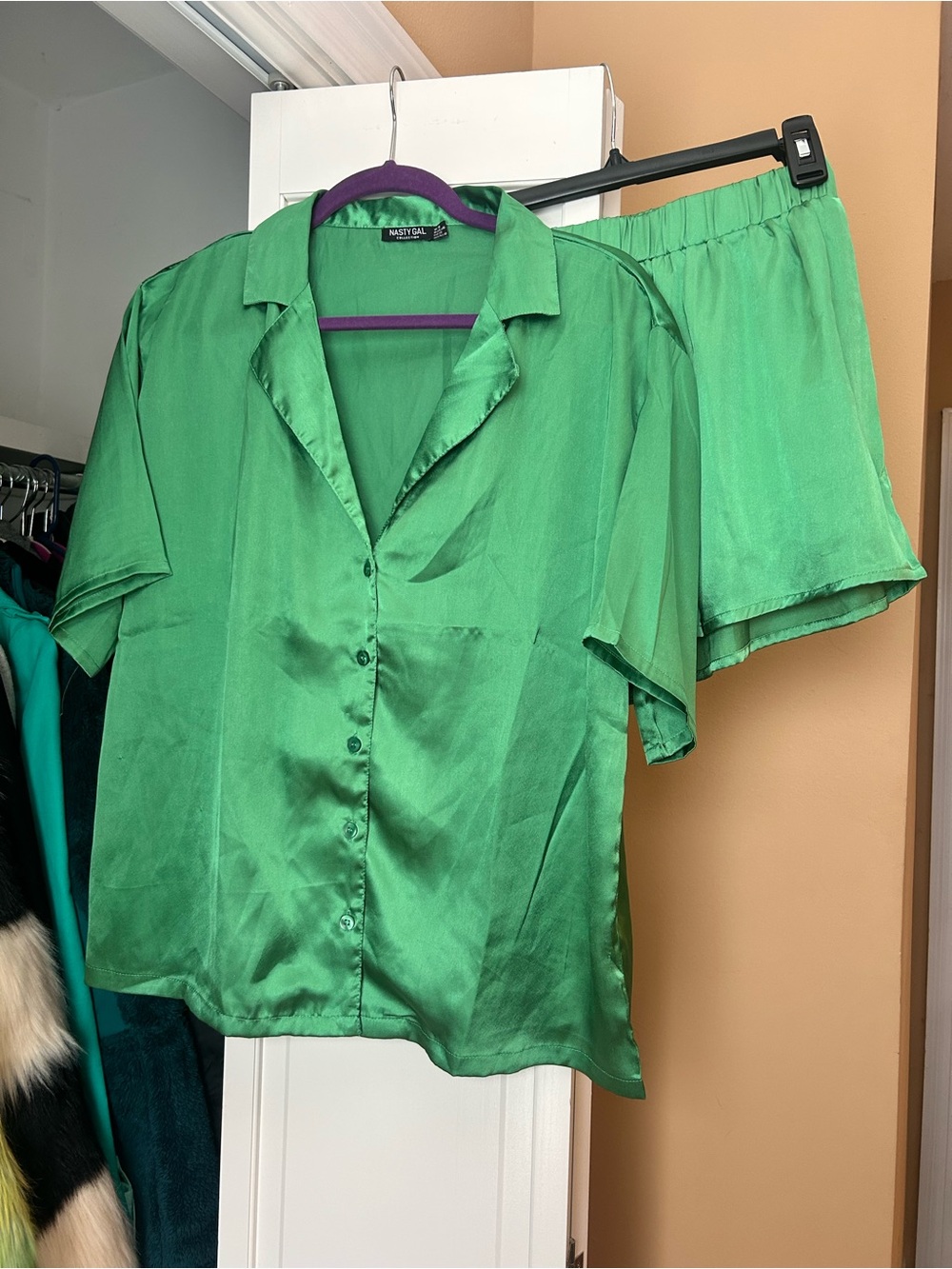 Nasty Gal Kelly Green Satin Women's Pajama Matching set | Green | Size 6